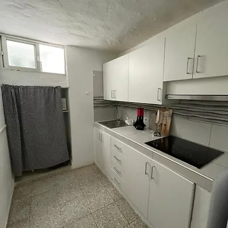 Casa Adolfo Almáciga